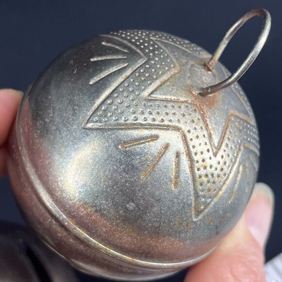 Vintage Sleigh Bell 2-1/2" Ornate Pattern Engraved Star Jingle Tarnished Silver - Picture 11 of 12
